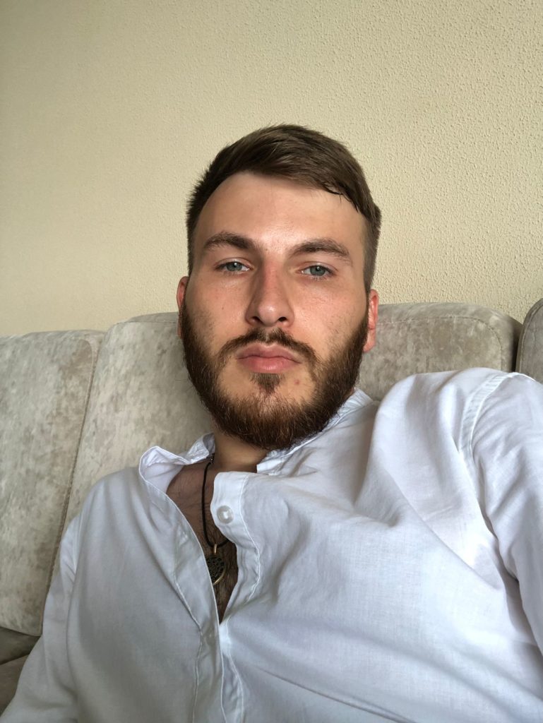 Александр Фельдштейн